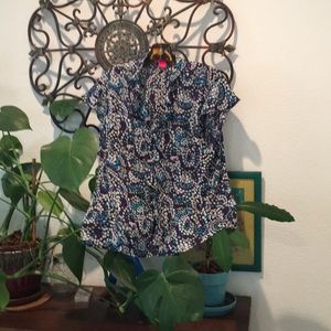 Purple/multi flattering top!